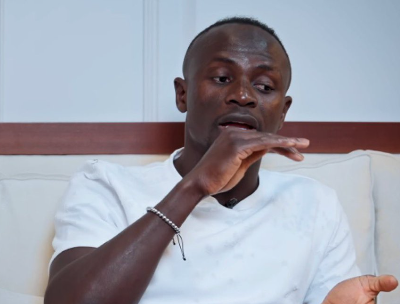        :    …    Premier League,    !