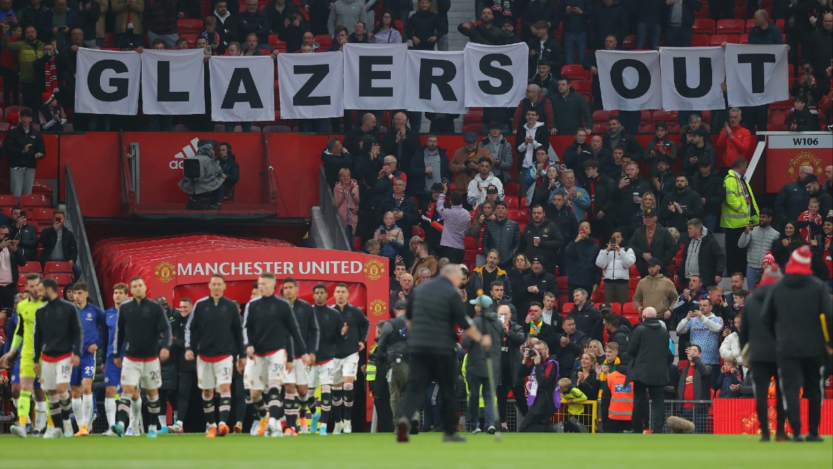 Glazers out: Η σεζόν της Γιουνάιτεντ ξεκινά με… εμφύλιο έξω από το «Ολντ Τράφορντ»! Glazers out: Η σεζόν της Γιουνάιτεντ ξεκινά με… εμφύλιο έξω από το «Ολντ Τράφορντ»!