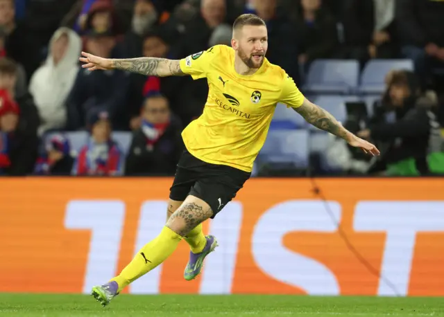 Ισοπαλία σαν… ήττα για την Κρίσταλ Πάλας - Εκτός 8αδας οι «αετοί»! Ισοπαλία σαν… ήττα για την Κρίσταλ Πάλας - Εκτός 8αδας οι «αετοί»!