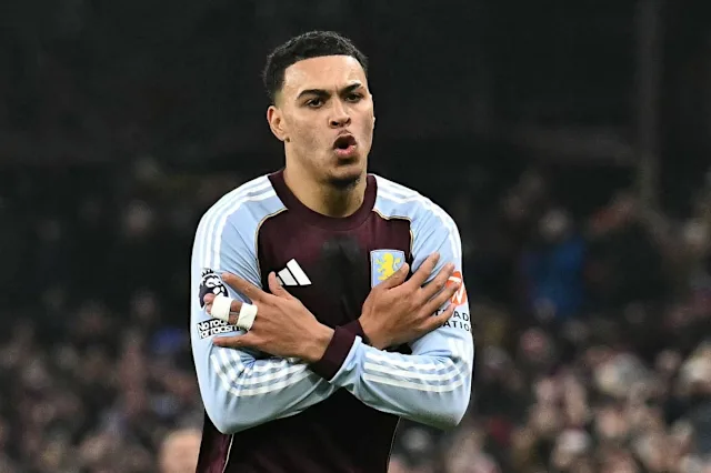 Η Άστον Βίλα επικρατεί της Μάντσεστερ Γιουνάιτεντ και το «Βίλα Παρκ» πανηγυρίζει για δεύτερη φορά σε διάστημα… 30 ετών! Η Άστον Βίλα επικρατεί της Μάντσεστερ Γιουνάιτεντ και το «Βίλα Παρκ» πανηγυρίζει για δεύτερη φορά σε διάστημα… 30 ετών!