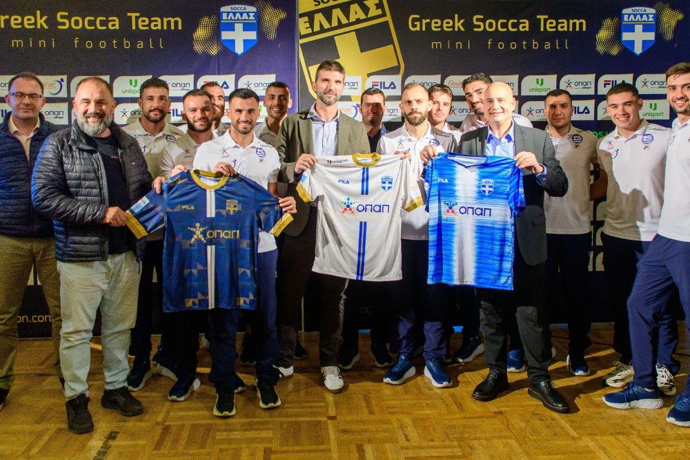 TUI SOCCA WORLD CHAMPIONSHIP: Το ταξίδι της ελληνικής ομάδας προς το Μεξικό άρχισε από τον Πειραιά TUI SOCCA WORLD CHAMPIONSHIP: Το ταξίδι της ελληνικής ομάδας προς το Μεξικό άρχισε από τον Πειραιά