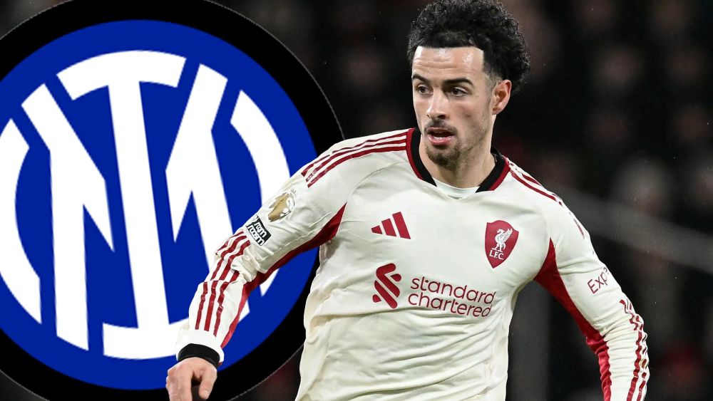 «Θέλω να πάω»: Η Λίβερπουλ το σκέφτεται, ο Τζόουνς θέλει Ίντερ και… οψιόν! «Θέλω να πάω»: Η Λίβερπουλ το σκέφτεται, ο Τζόουνς θέλει Ίντερ και… οψιόν!