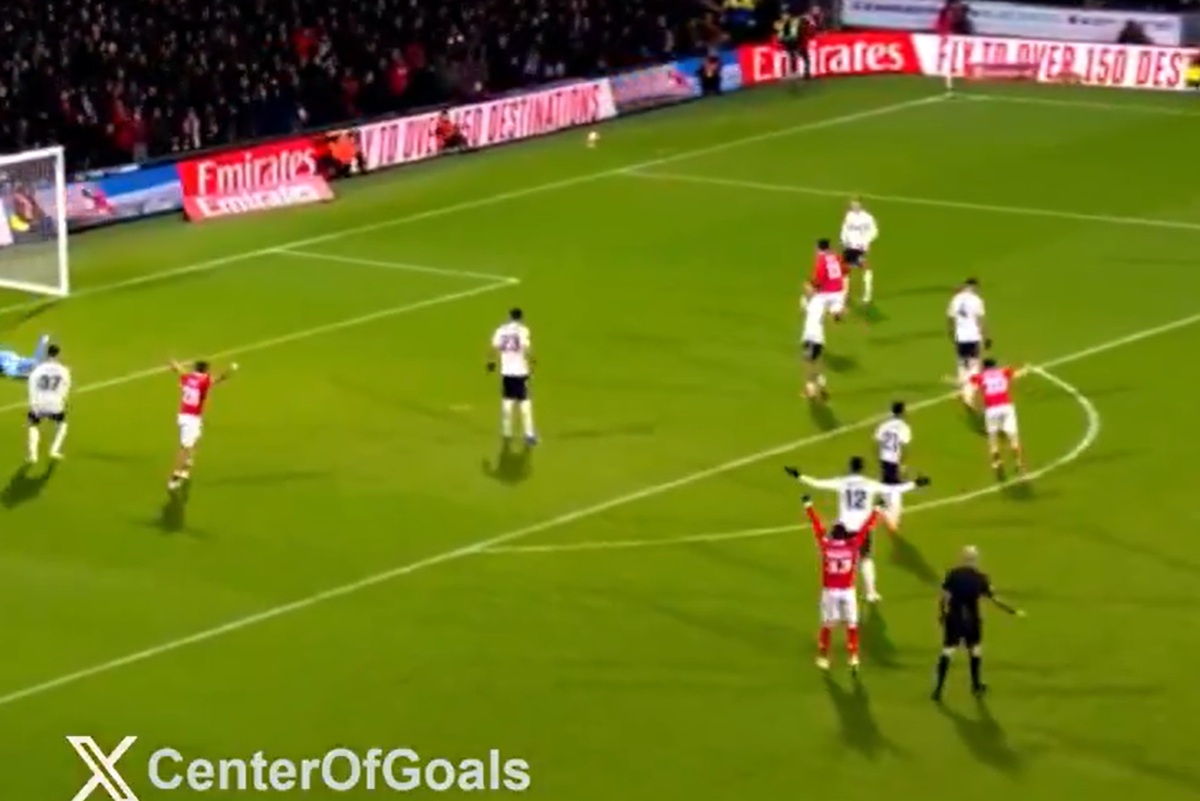 Τρομερή Ρέξαμ, προβάδισμα πρόκρισης και έτοιμη για την… έκπληξη απέναντι στη Νότιγχαμ! (vid) Τρομερή Ρέξαμ, προβάδισμα πρόκρισης και έτοιμη για την… έκπληξη απέναντι στη Νότιγχαμ! (vid)