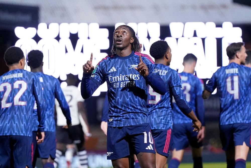        League Cup,     ! (vids)