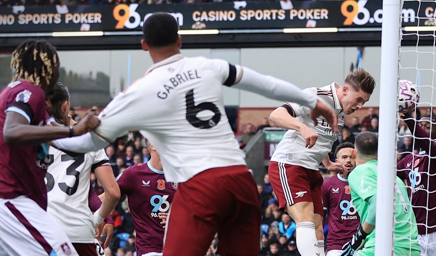 Το Άρσεναλ express με προορισμό τον τίτλο δεν σταματά πουθενά - Παραδομένη η Γουλβς Το Άρσεναλ express με προορισμό τον τίτλο δεν σταματά πουθενά - Παραδομένη η Γουλβς