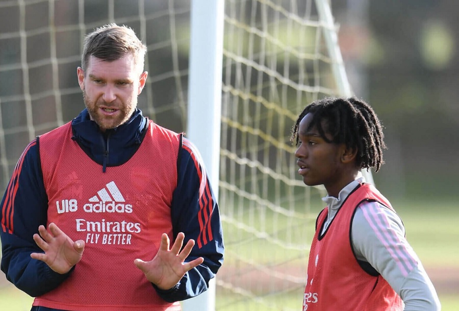 Η ωμή πραγματικότητα από τον Μερτεσάκερ για τις ακαδημίες: «Θα χρειαστούν άλλη δουλειά τα παιδιά…» Η ωμή πραγματικότητα από τον Μερτεσάκερ για τις ακαδημίες: «Θα χρειαστούν άλλη δουλειά τα παιδιά…»