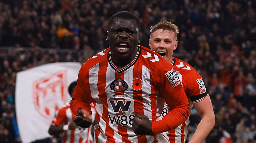 Σάντερλαντ: Εξαιρετική σχέση που μετατρέπεται σε… αγάπη με τις ομάδες του Λονδίνου! Σάντερλαντ: Εξαιρετική σχέση που μετατρέπεται σε… αγάπη με τις ομάδες του Λονδίνου!