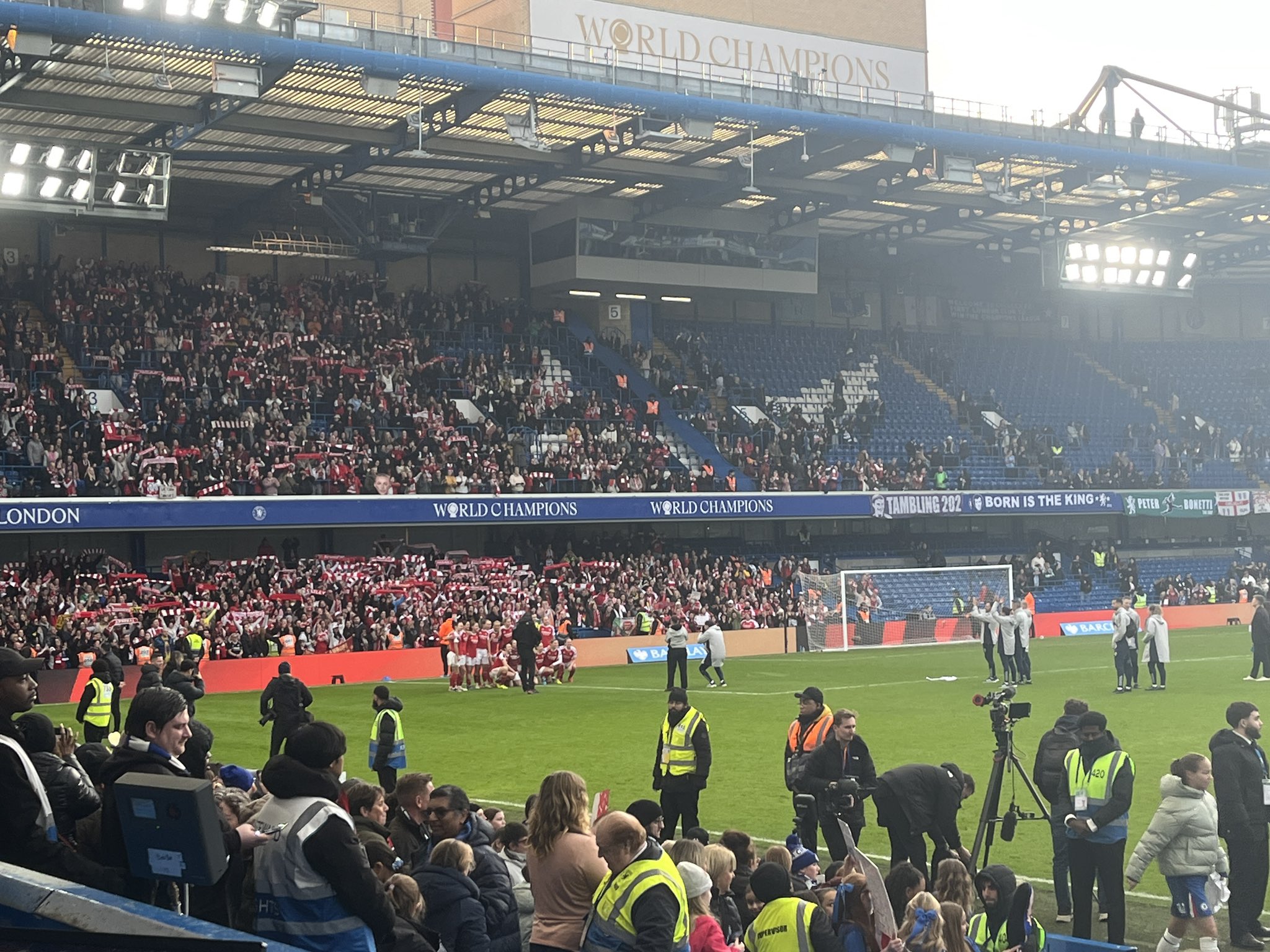 Η Άρσεναλ πάει να πάρει… όλη την Αγγλία: Τα κορίτσια της κέρδισαν στο «Στάμφορντ Μπριτζ», οκτώ χρόνια μετά! Η Άρσεναλ πάει να πάρει… όλη την Αγγλία: Τα κορίτσια της κέρδισαν στο «Στάμφορντ Μπριτζ», οκτώ χρόνια μετά!