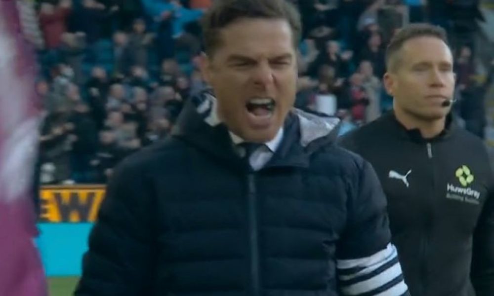 Δεν μπορούσε να το... πιστέψει: Η αντίδραση του Πάρκερ «μιλάει» από μόνη της για το ακυρωθέν γκολ της Μπέρνλι στο 98’! (pic) Δεν μπορούσε να το... πιστέψει: Η αντίδραση του Πάρκερ «μιλάει» από μόνη της για το ακυρωθέν γκολ της Μπέρνλι στο 98’! (pic)