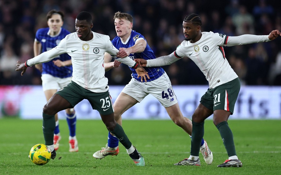 Συνεχίστηκε η… κακή συνήθεια της Τσέλσι με τις κάρτες, πάλι βγαίνει νοκ-άουτ ο Καϊσέδο! Συνεχίστηκε η… κακή συνήθεια της Τσέλσι με τις κάρτες, πάλι βγαίνει νοκ-άουτ ο Καϊσέδο!