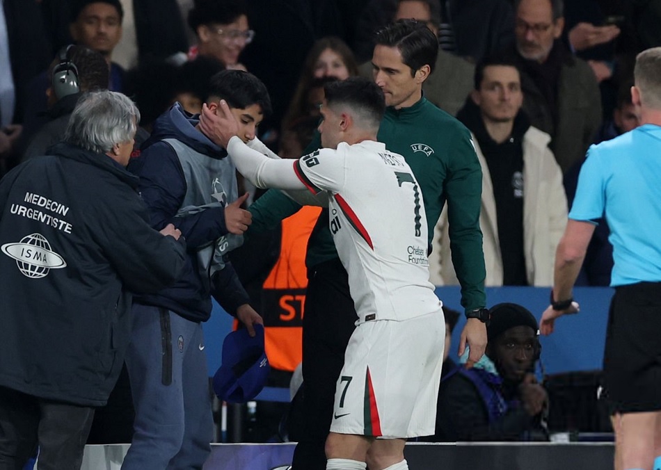 ������� ��� ������� ��� �� ball-boy � ����� ���� 