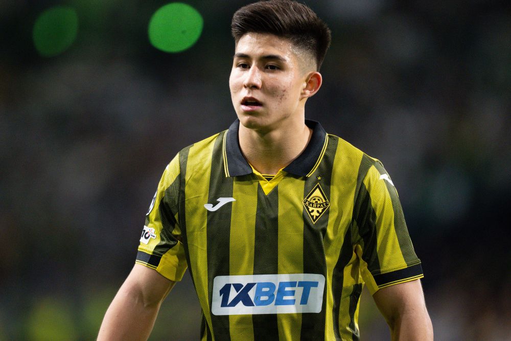 Το μελλοντικό «αστεράκι» της Τσέλσι «συστήθηκε» σε... οκτώ παίκτες της Premier League με γκολ! (vid) Το μελλοντικό «αστεράκι» της Τσέλσι «συστήθηκε» σε... οκτώ παίκτες της Premier League με γκολ! (vid)