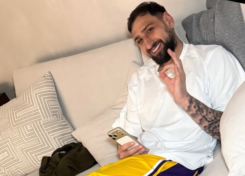 O Ντοναρούμα «έντυσε» το πόδι του με ένα τατουάζ… έργο τέχνης! (vid) O Ντοναρούμα «έντυσε» το πόδι του με ένα τατουάζ… έργο τέχνης! (vid)