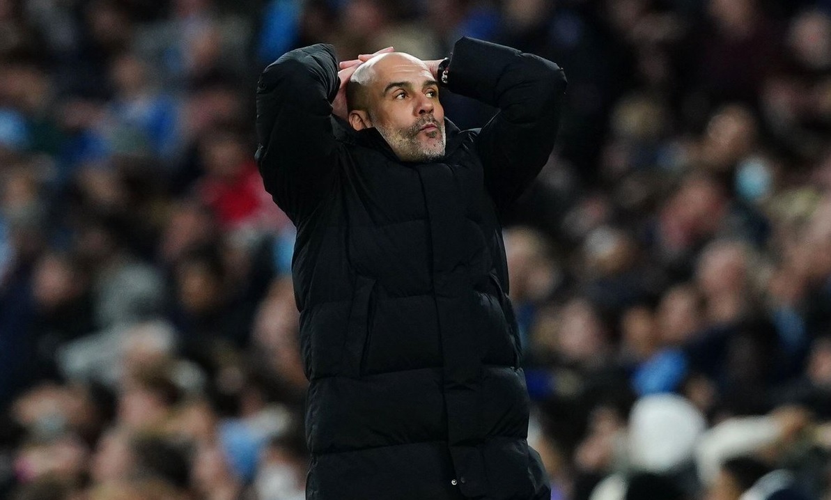 Οι καθυστερήσεις στην Premier League: Παράπονα, γκρίνια και νεύρα, αλλά «θεμιτή» τακτική όταν μας… εξυπηρετεί! Οι καθυστερήσεις στην Premier League: Παράπονα, γκρίνια και νεύρα, αλλά «θεμιτή» τακτική όταν μας… εξυπηρετεί!