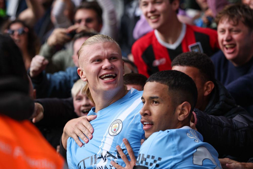 O    25   Premier League:  ...   ,    23/23!