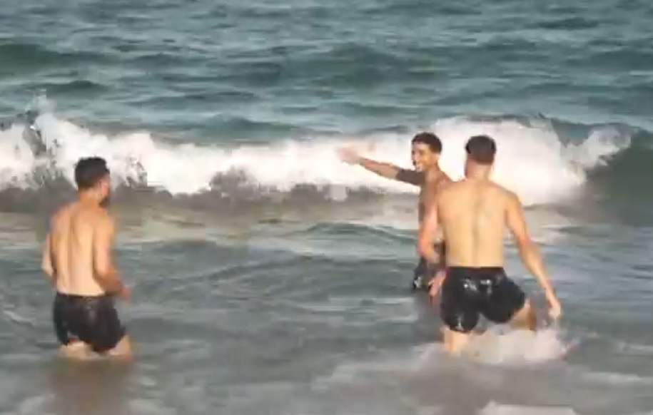 Ο Μάρμους φώναζε στον Χάαλαντ να μην πάει στα βαθιά κι εκείνος απλά... καθόταν! (vid) Ο Μάρμους φώναζε στον Χάαλαντ να μην πάει στα βαθιά κι εκείνος απλά... καθόταν! (vid)