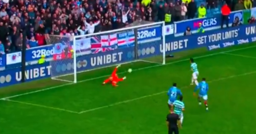 Το φοβερό φινάλε στο old firm και η υπεράνθρωπη προσπάθεια του Μπάτλαντ (vid) Το φοβερό φινάλε στο old firm και η υπεράνθρωπη προσπάθεια του Μπάτλαντ (vid)