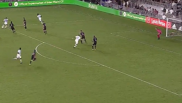 Νέο μαγικό γκολ από Νάνι και νίκη για την Orlando City (vids) Νέο μαγικό γκολ από Νάνι και νίκη για την Orlando City (vids)