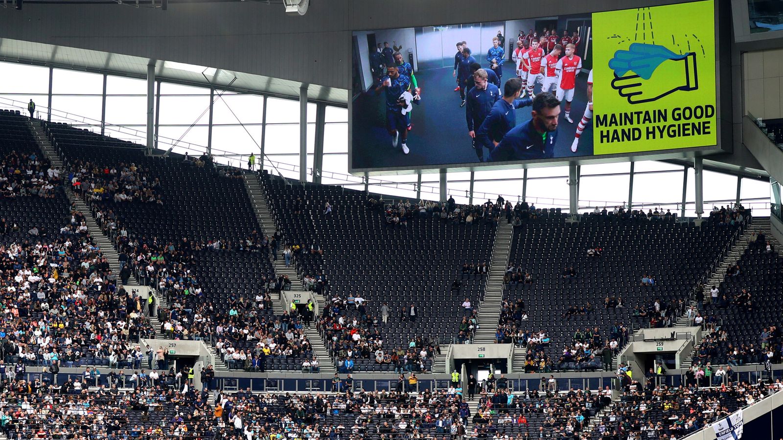 Premier League: Τυχαίοι δειγματοληπτικοί έλεγχοι για την είσοδο του κόσμου στα γήπεδα Premier League: Τυχαίοι δειγματοληπτικοί έλεγχοι για την είσοδο του κόσμου στα γήπεδα