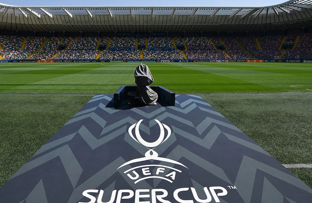 Σκέψεις για ολική αναδιαμόρφωση και του Super Cup Ευρώπης με... περισσότερα ματς! Σκέψεις για ολική αναδιαμόρφωση και του Super Cup Ευρώπης με... περισσότερα ματς!