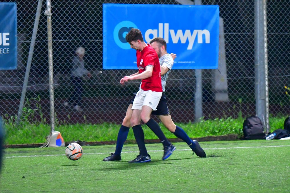 ����� ������ ����� ��� Allwyn Unileague ������