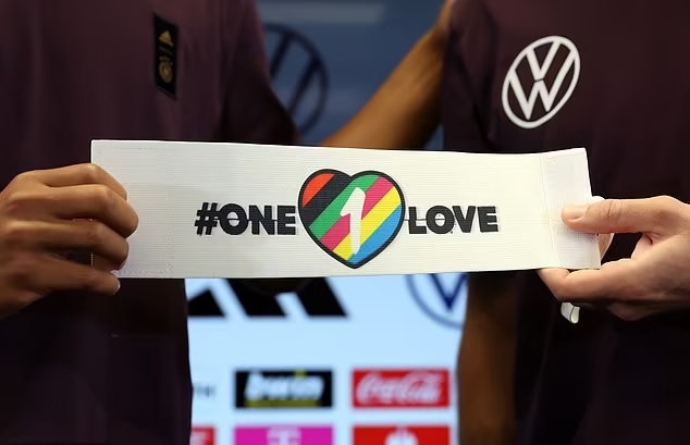 Η FIFA ενδέχεται να απαγορεύσει τα OneLove περιβραχιόνια στο Μουντιάλ!