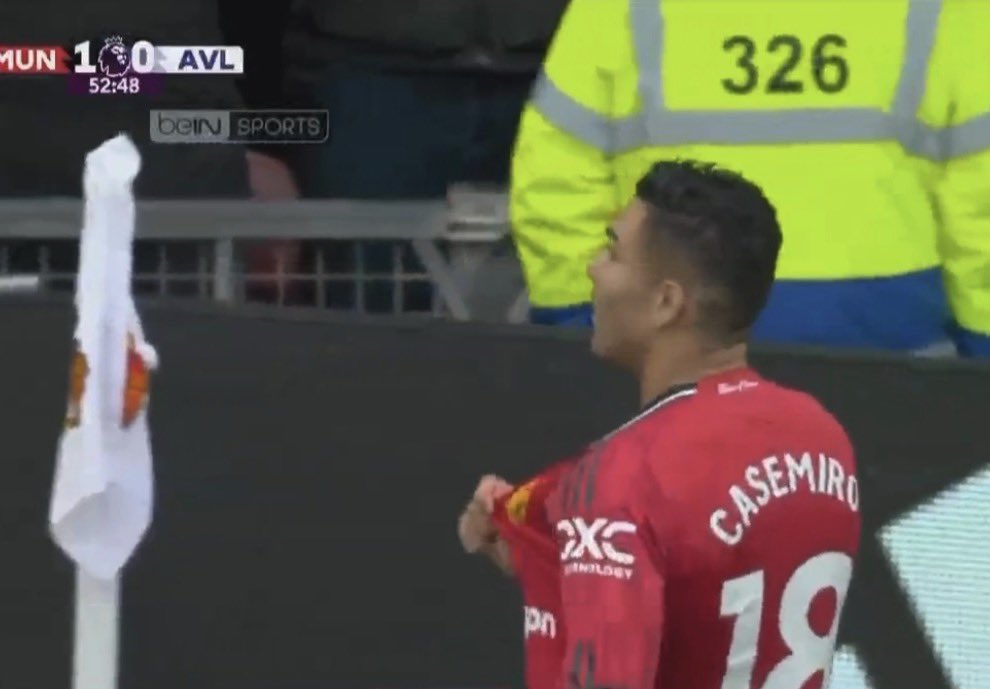 Όλο το «Ολντ Τράφορντ» φωνάζει «One more year», η απόφαση πάρθηκε και ο… σκόρερ της Γιουνάιτεντ φεύγει! (vid) Όλο το «Ολντ Τράφορντ» φωνάζει «One more year», η απόφαση πάρθηκε και ο… σκόρερ της Γιουνάιτεντ φεύγει! (vid)