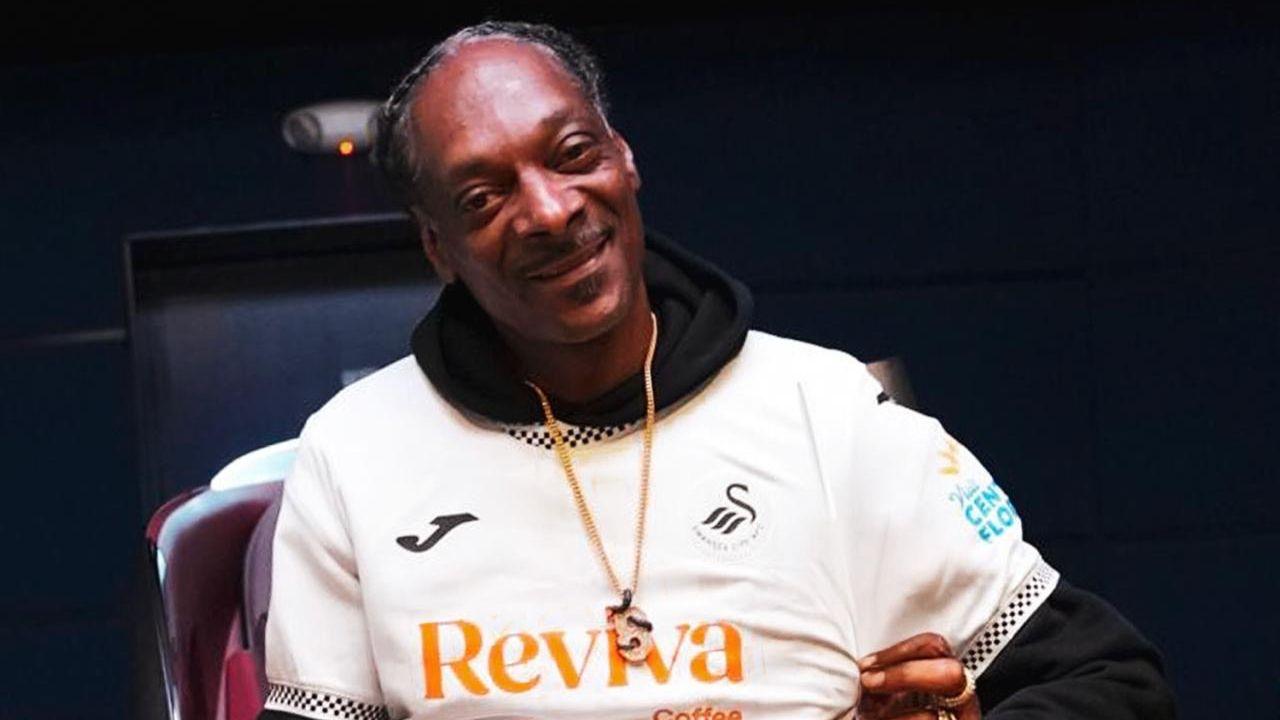 Στην ιδιοκτησία της Σουόνσι ο Snoop Dogg - Μετά τον Μόντριτς, ακόμη μια παγκόσμια κίνηση! Στην ιδιοκτησία της Σουόνσι ο Snoop Dogg - Μετά τον Μόντριτς, ακόμη μια παγκόσμια κίνηση!