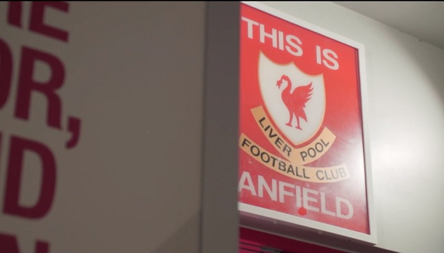 Κλοπ και Ρόμπερτσον εξηγούν την ιστορία της πινακίδας «This is Anfield» και το πότε επιτρέπεται να την ακουμπούν οι παίκτες (vid)  