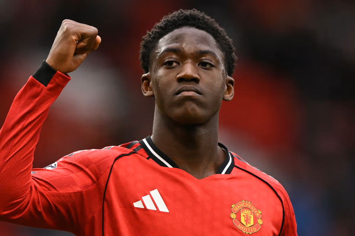 Μετά τον Μαγκουάιρ έχει και... συνέχεια: Πολύ κοντά στην ανανέωση με τη Γιουνάιτεντ και ο Μέινου! Μετά τον Μαγκουάιρ έχει και... συνέχεια: Πολύ κοντά στην ανανέωση με τη Γιουνάιτεντ και ο Μέινου!