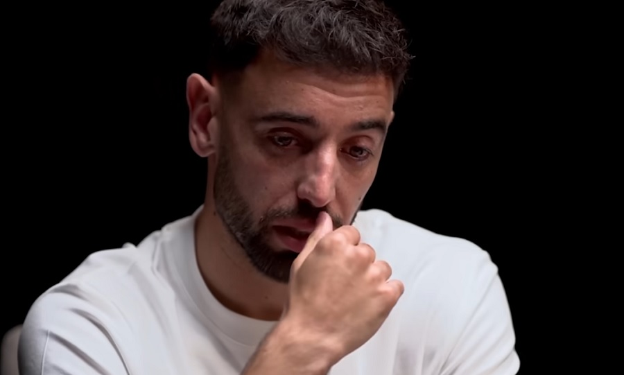 «Λύγισε» ο Μπρούνο μιλώντας για την οικογένειά του: «Οι μόνοι που σε βλέπουν στις πιο άσχημες στιγμές σου…» (vid) «Λύγισε» ο Μπρούνο μιλώντας για την οικογένειά του: «Οι μόνοι που σε βλέπουν στις πιο άσχημες στιγμές σου…» (vid)