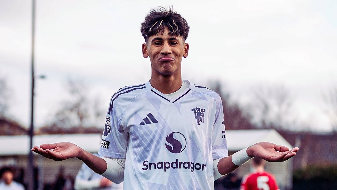 Χατ-τρικ ο Γκάμπριελ, μιμήθηκε πανηγυρισμούς ανδρών και η Γιουνάιτεντ κ-18 διέλυσε με εφτά γκολ τη Λίβερπουλ! Χατ-τρικ ο Γκάμπριελ, μιμήθηκε πανηγυρισμούς ανδρών και η Γιουνάιτεντ κ-18 διέλυσε με εφτά γκολ τη Λίβερπουλ!