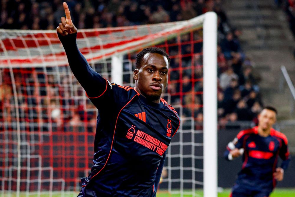 «Άσφαιρος» στην Αγγλία, αλλά ο Καλιμουεντό κέρδισε τον Μπάρκα, για το δεύτερο γκολ του στην Ευρώπη! (vid) «Άσφαιρος» στην Αγγλία, αλλά ο Καλιμουεντό κέρδισε τον Μπάρκα, για το δεύτερο γκολ του στην Ευρώπη! (vid)