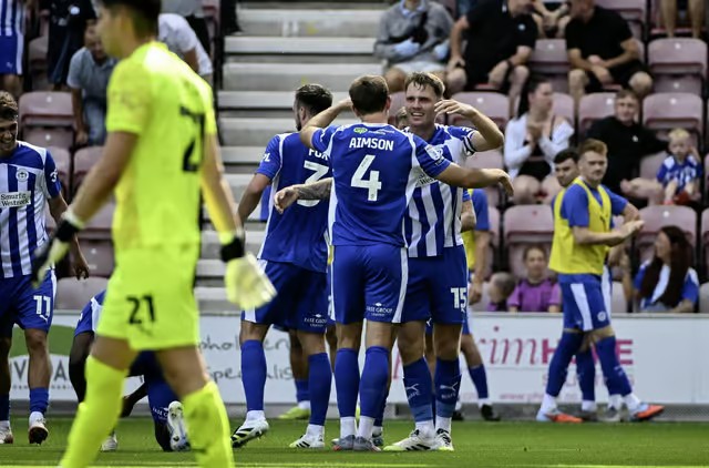 Τρία παιχνίδια από League One και League Two, όλα στο G/G: Το «Tip of the Day» έτοιμο για… ταμείο! Τρία παιχνίδια από League One και League Two, όλα στο G/G: Το «Tip of the Day» έτοιμο για… ταμείο!
