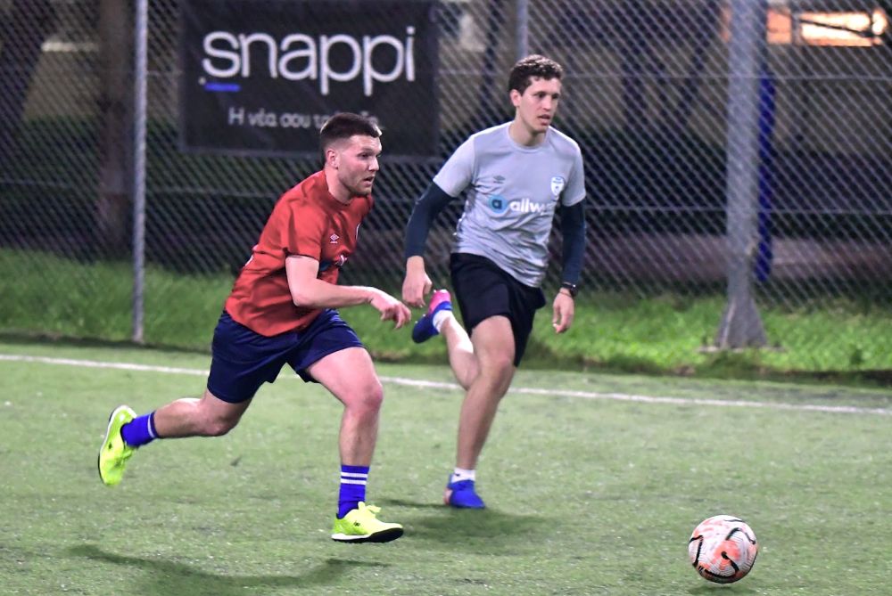 ������� �� ���������� �� ������ ��� Allwyn Unileague