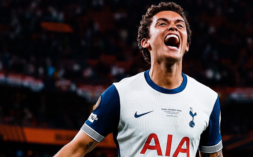 Η Τότεναμ χάνει όσους πραγματικά τη βοηθούν και... πουλάει τα περισσότερα γκολ της για τρίτη σερί χρονιά! Η Τότεναμ χάνει όσους πραγματικά τη βοηθούν και... πουλάει τα περισσότερα γκολ της για τρίτη σερί χρονιά!