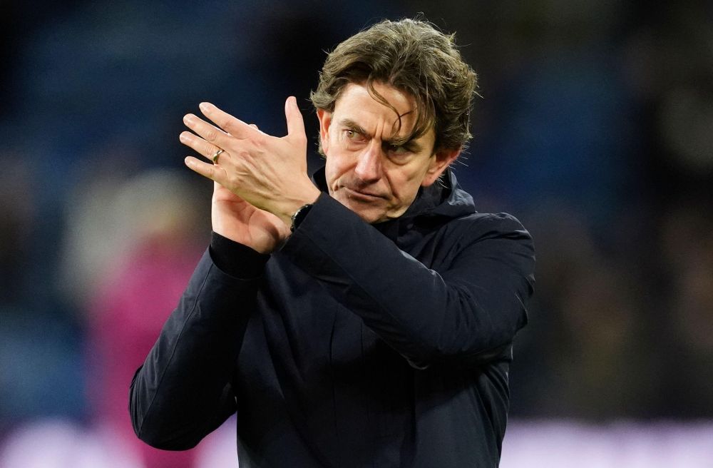 «Διχασμός» στην ίδια… εξέδρα από τον κόσμο της Τότεναμ, άλλοι θέλουν τον Φρανκ, άλλοι ζητούν απόλυση τώρα! (vid) «Διχασμός» στην ίδια… εξέδρα από τον κόσμο της Τότεναμ, άλλοι θέλουν τον Φρανκ, άλλοι ζητούν απόλυση τώρα! (vid)