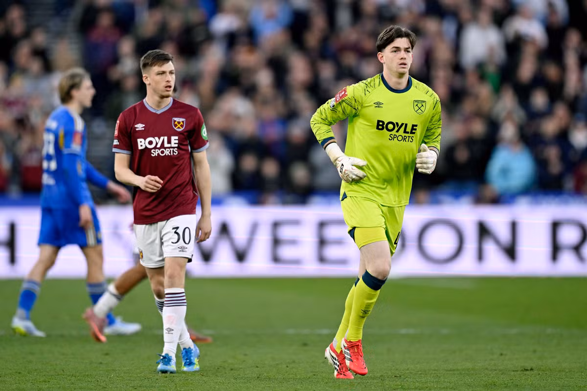 Πήγε για το… απόλυτο ντεμπούτο ο Χέρικ, αλλά η Λιντς του «στέρησε» τη χαρά! Πήγε για το… απόλυτο ντεμπούτο ο Χέρικ, αλλά η Λιντς του «στέρησε» τη χαρά!